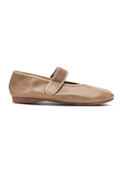 Doll shoes with a strap on top in beige