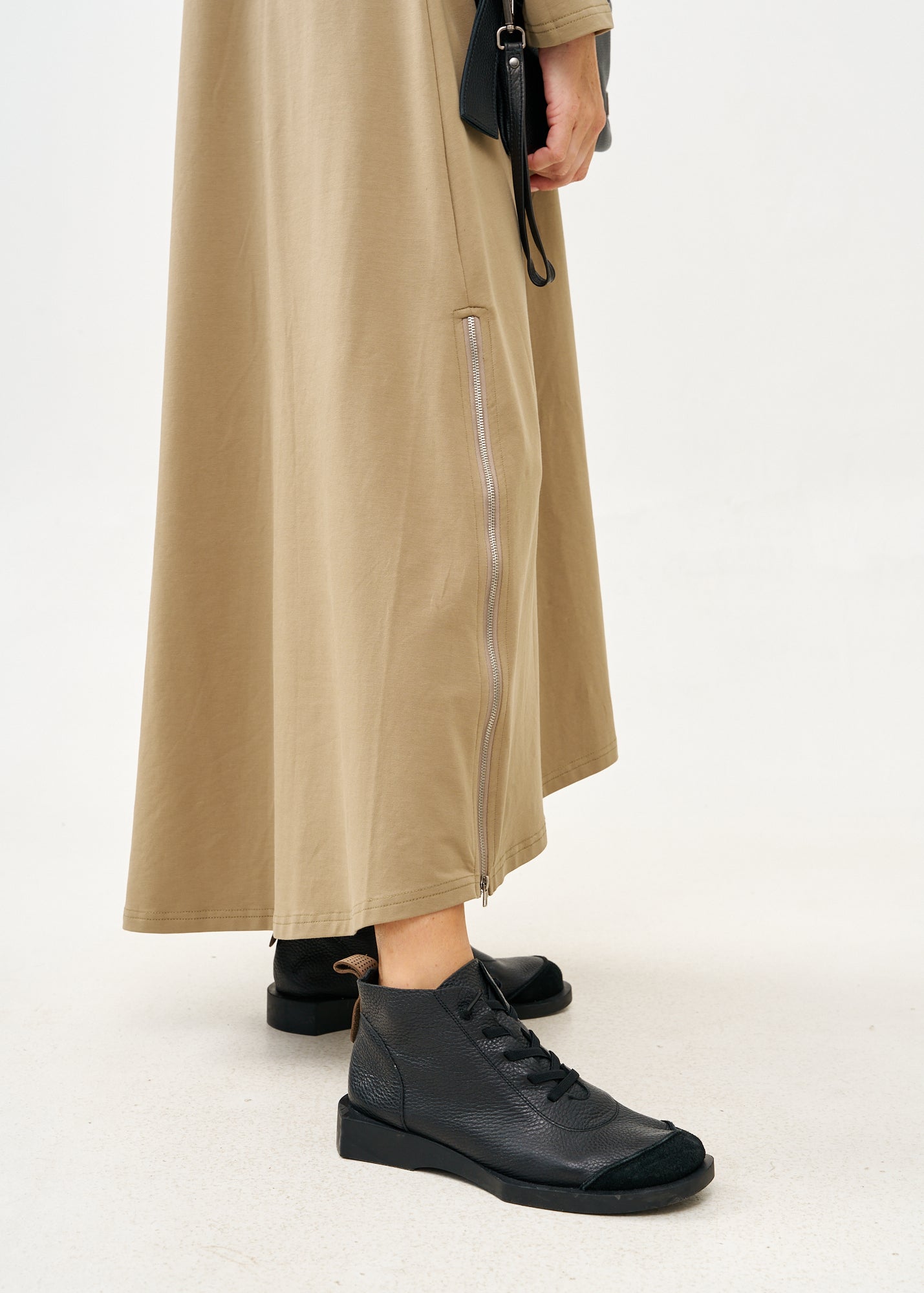 Brown long sleeve turtleneck and zipper dress