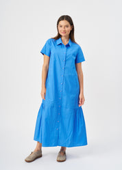 Short sleeve dress with side gathers, blue