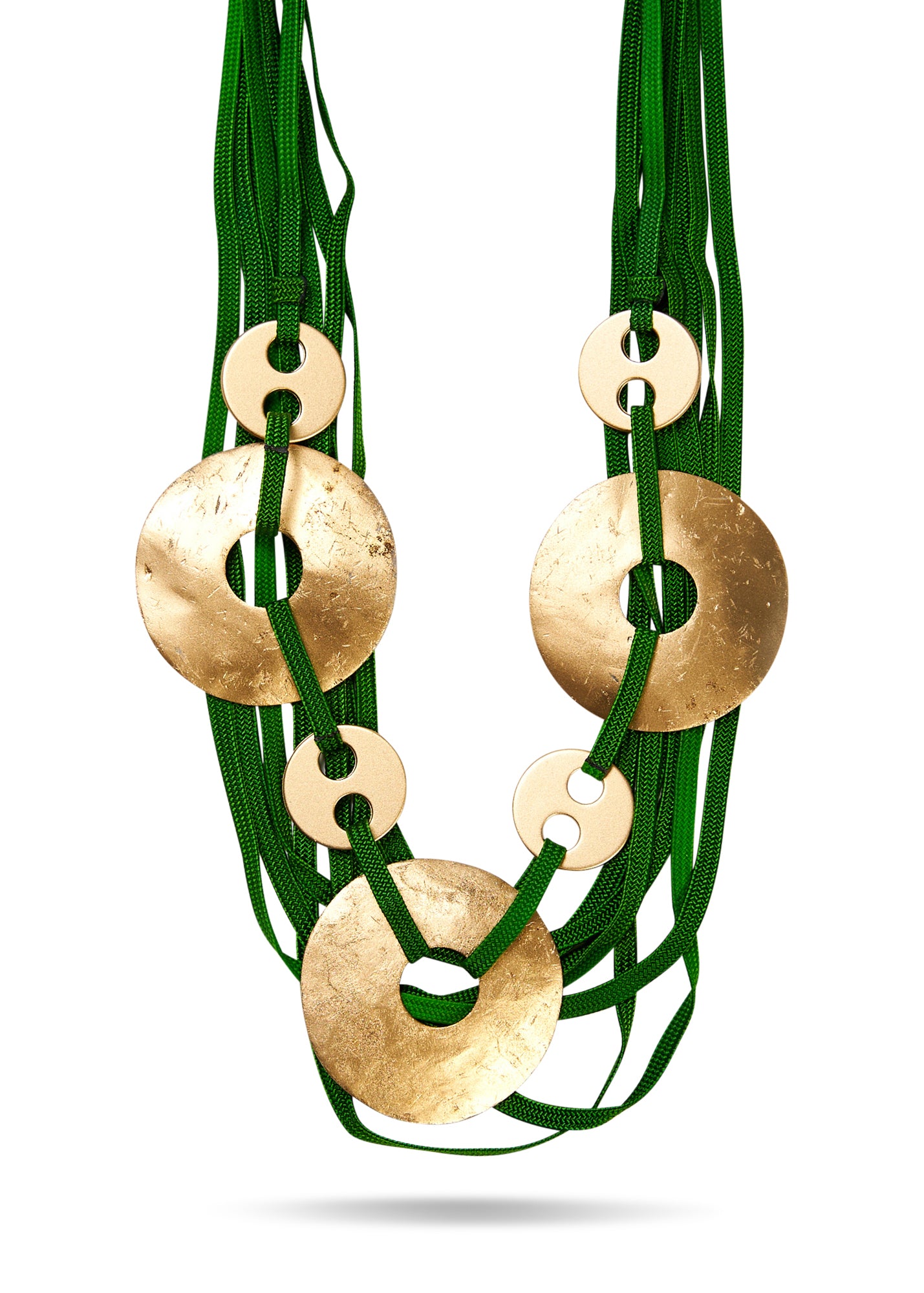 Silk thread necklace with green circle combination