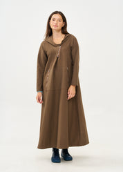 Long sleeve dress with hat and brown zipper