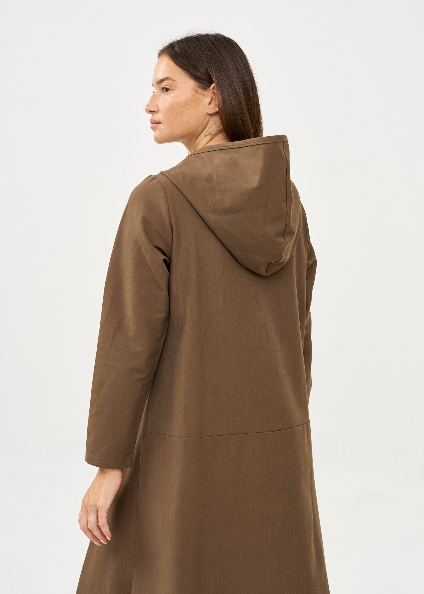 Long sleeve dress with hat and brown zipper