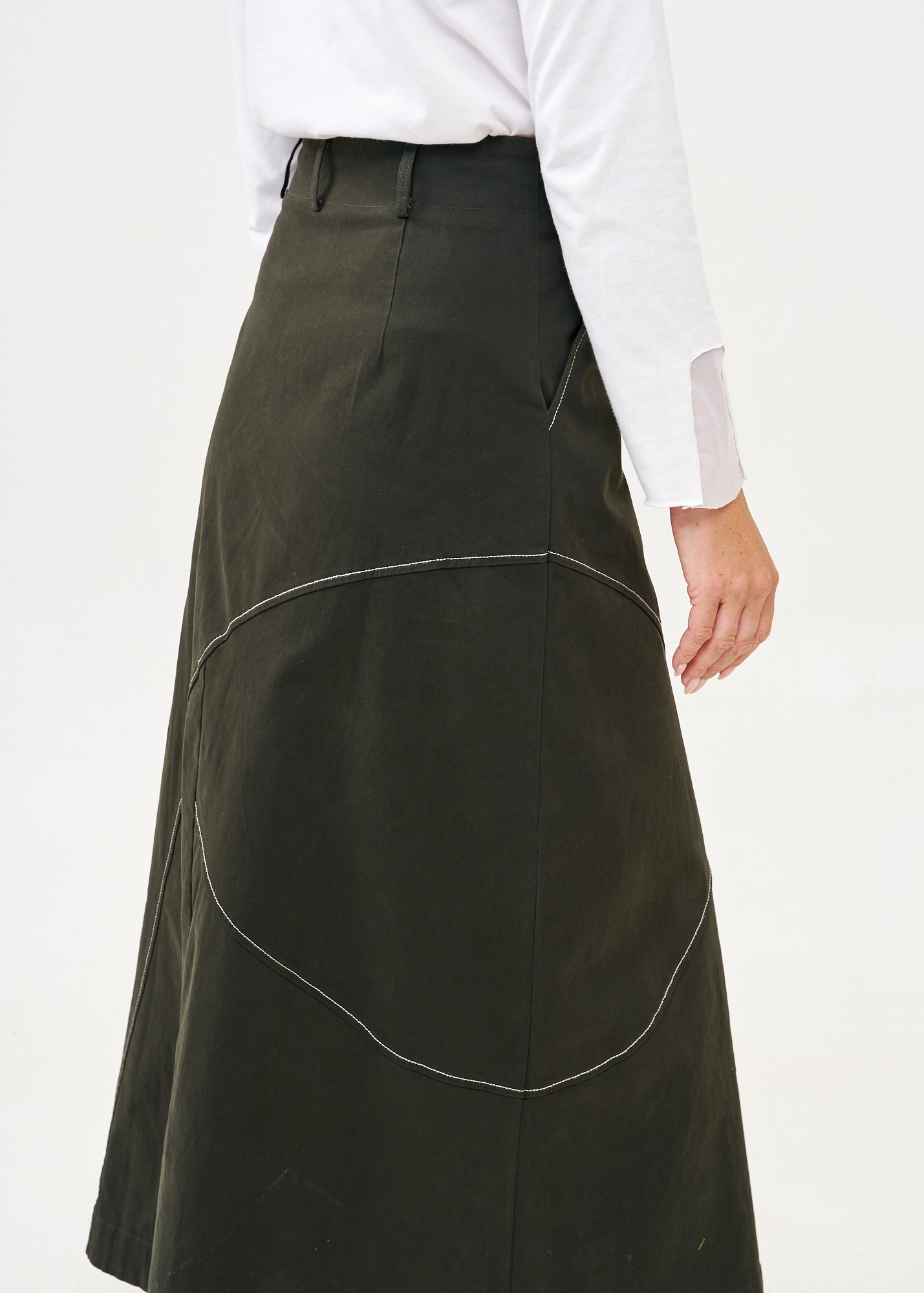 Asymmetrical cut skirt with prominent stitching in gray