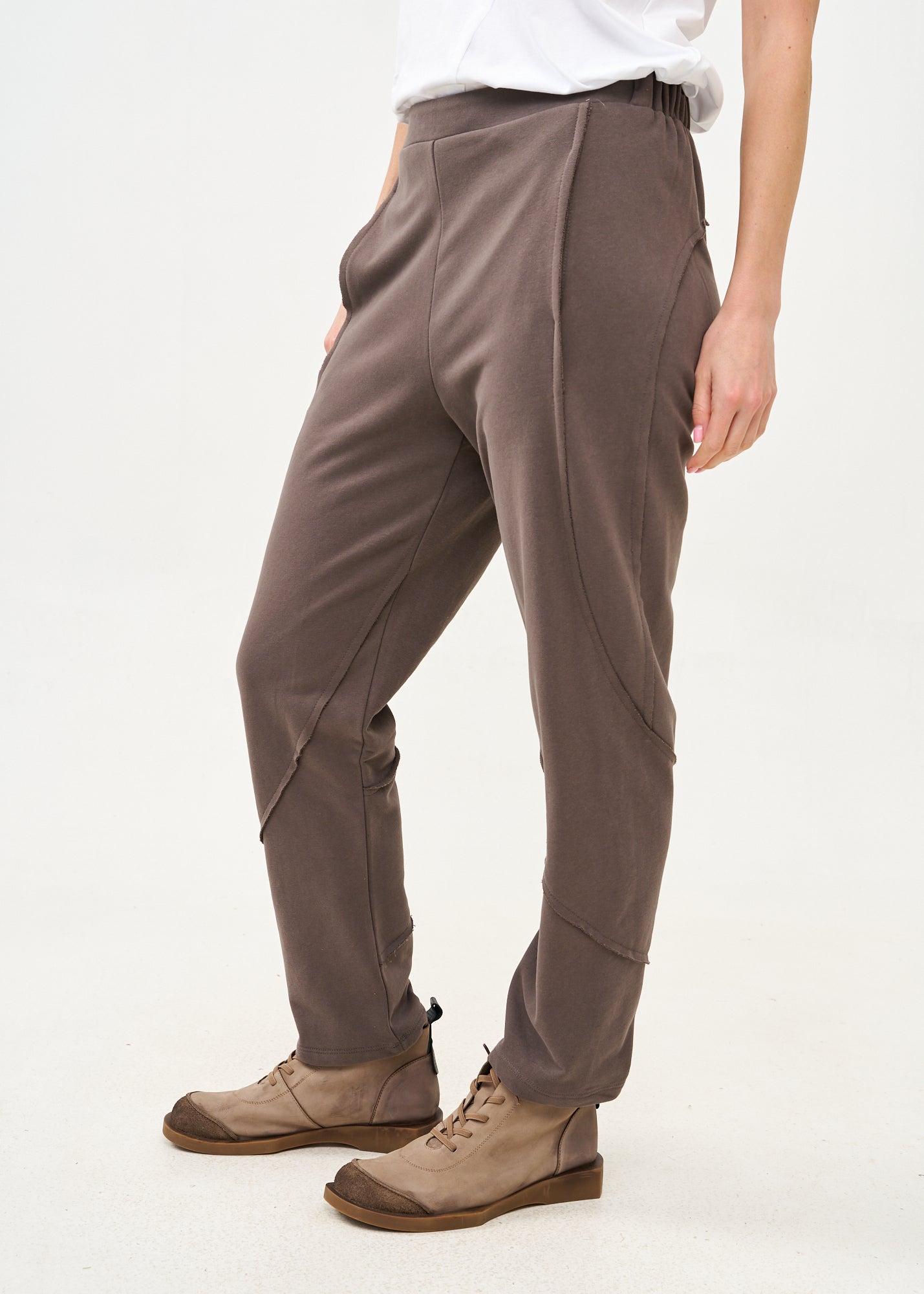 Dark grey French terry pants with external cuts