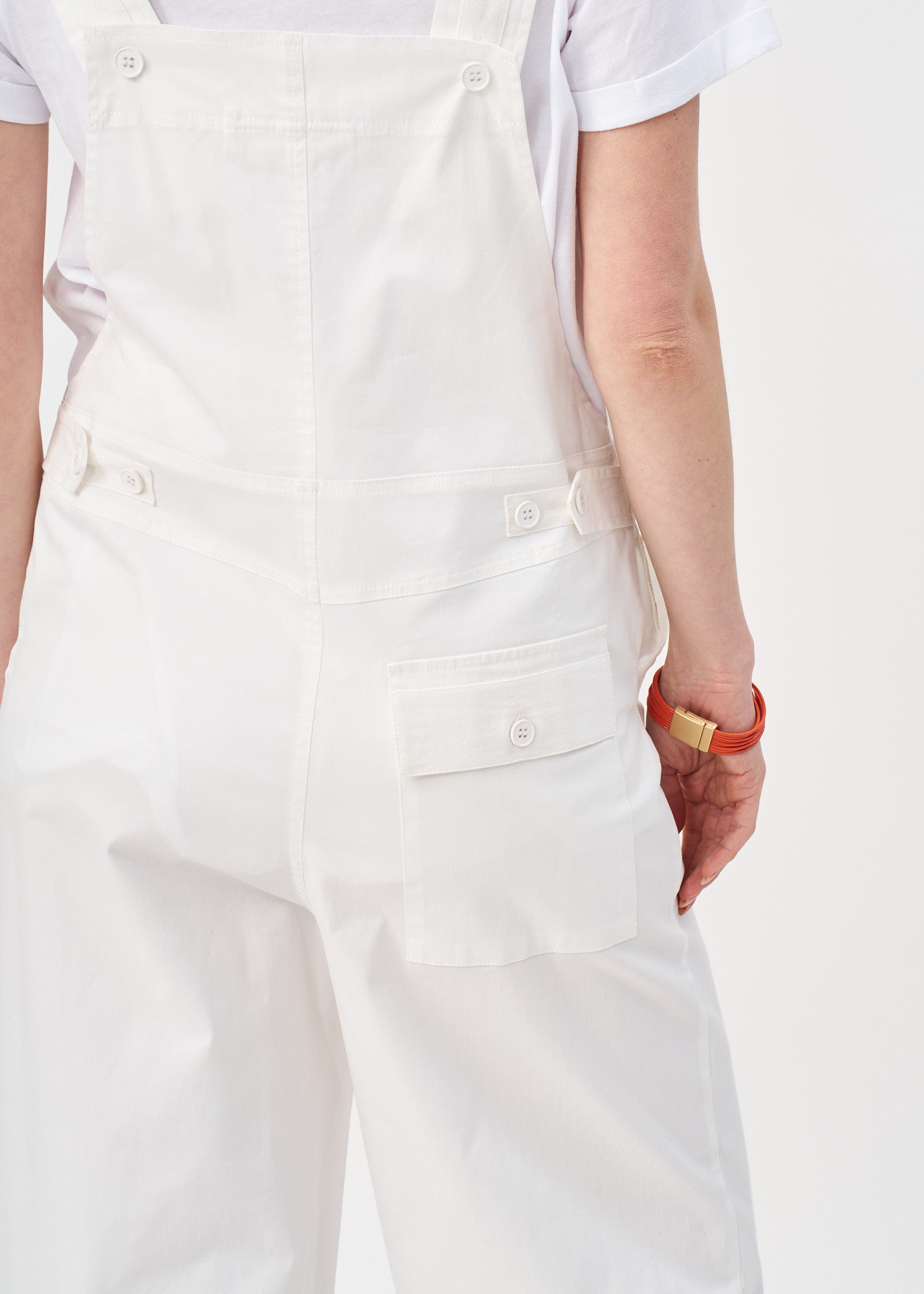 Suspender jumpsuit with white ribbon