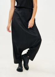 Classic skirt pants with black shine