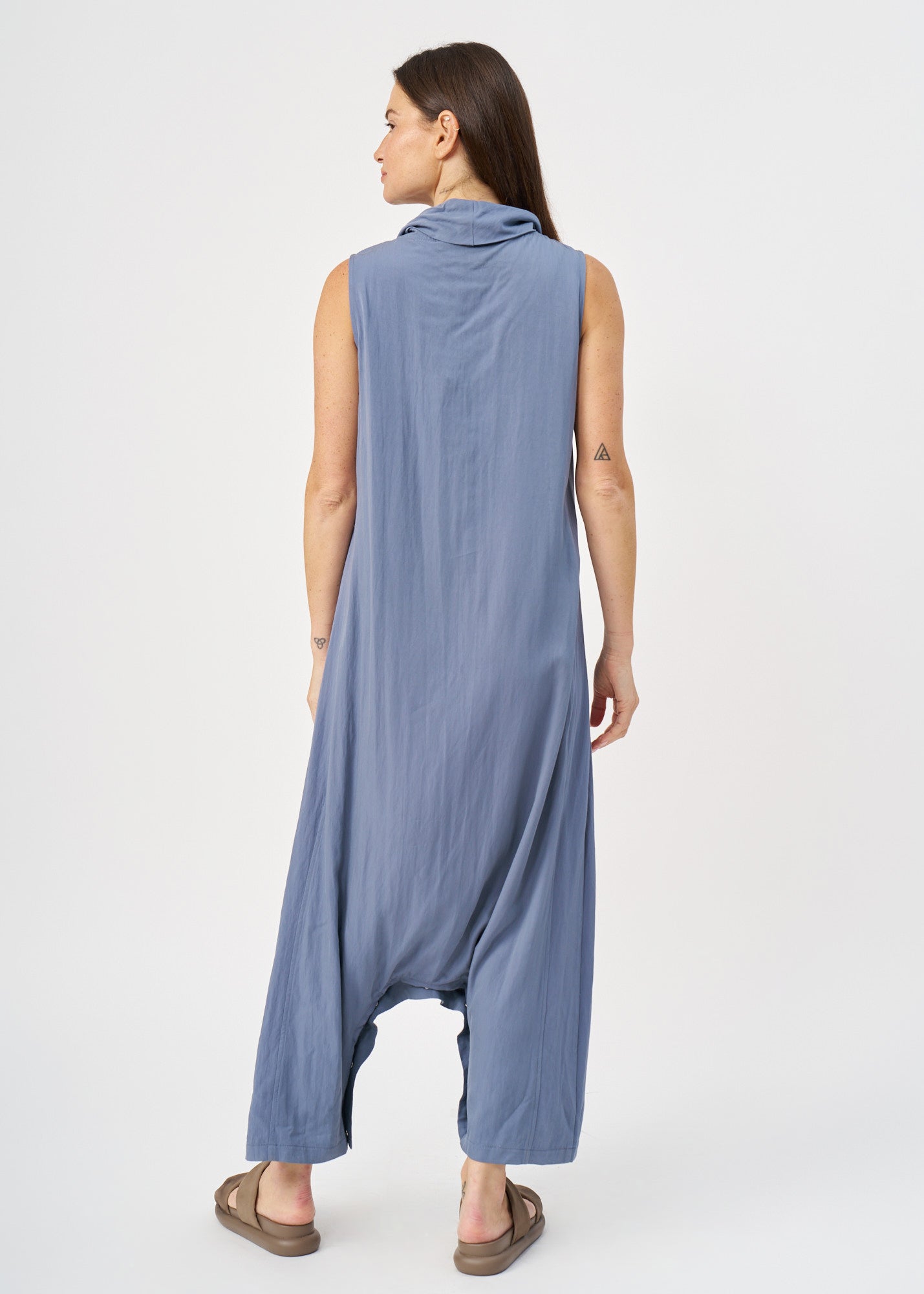Golf overall snap-fasteners on the bottom blue wash