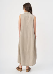 Dress with half button and brown collar