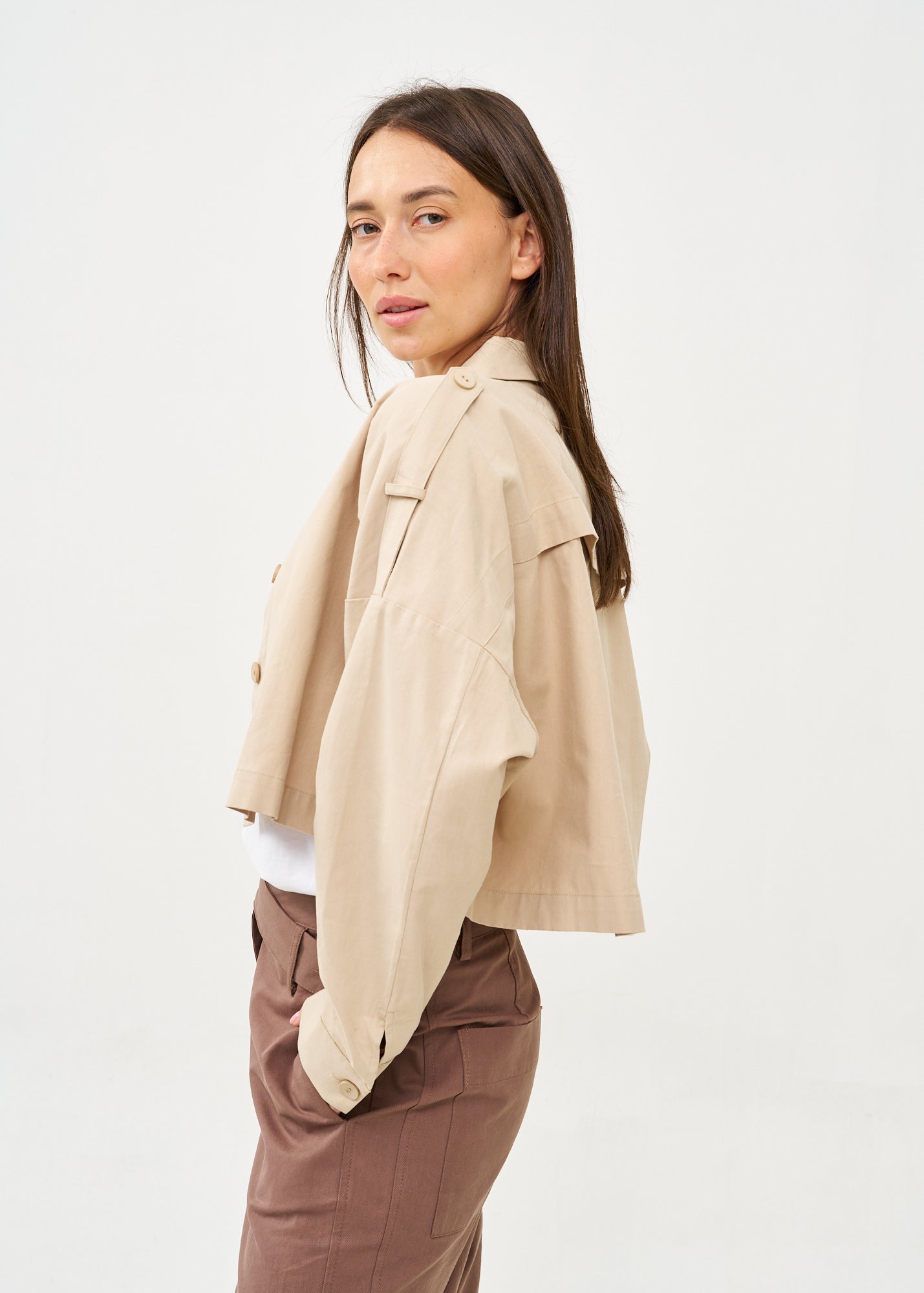 Stone long-sleeved jacket