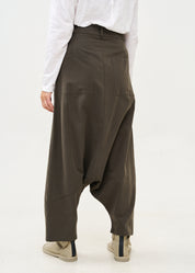 Dark gray color combination cut-out skirt pants with pocket