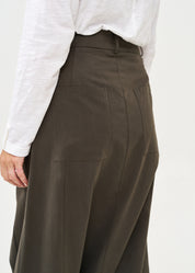 Dark gray color combination cut-out skirt pants with pocket