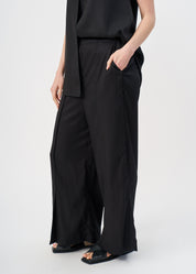 Long pants with front slit, black