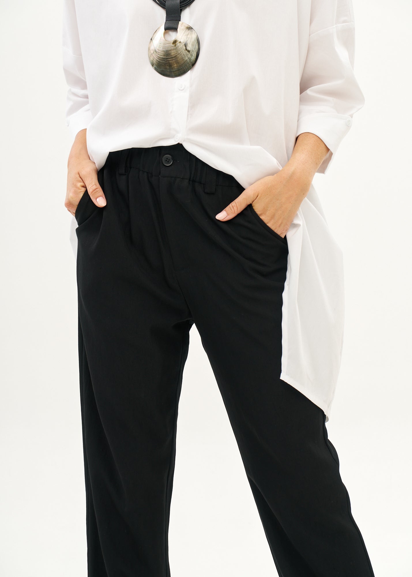 Black ribbon belted pants