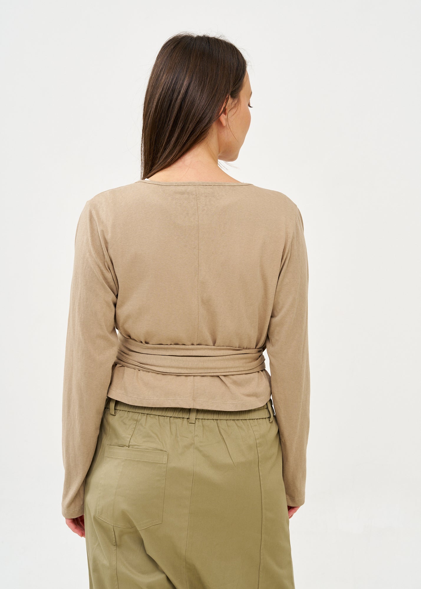 Brown long sleeve tie-waist top