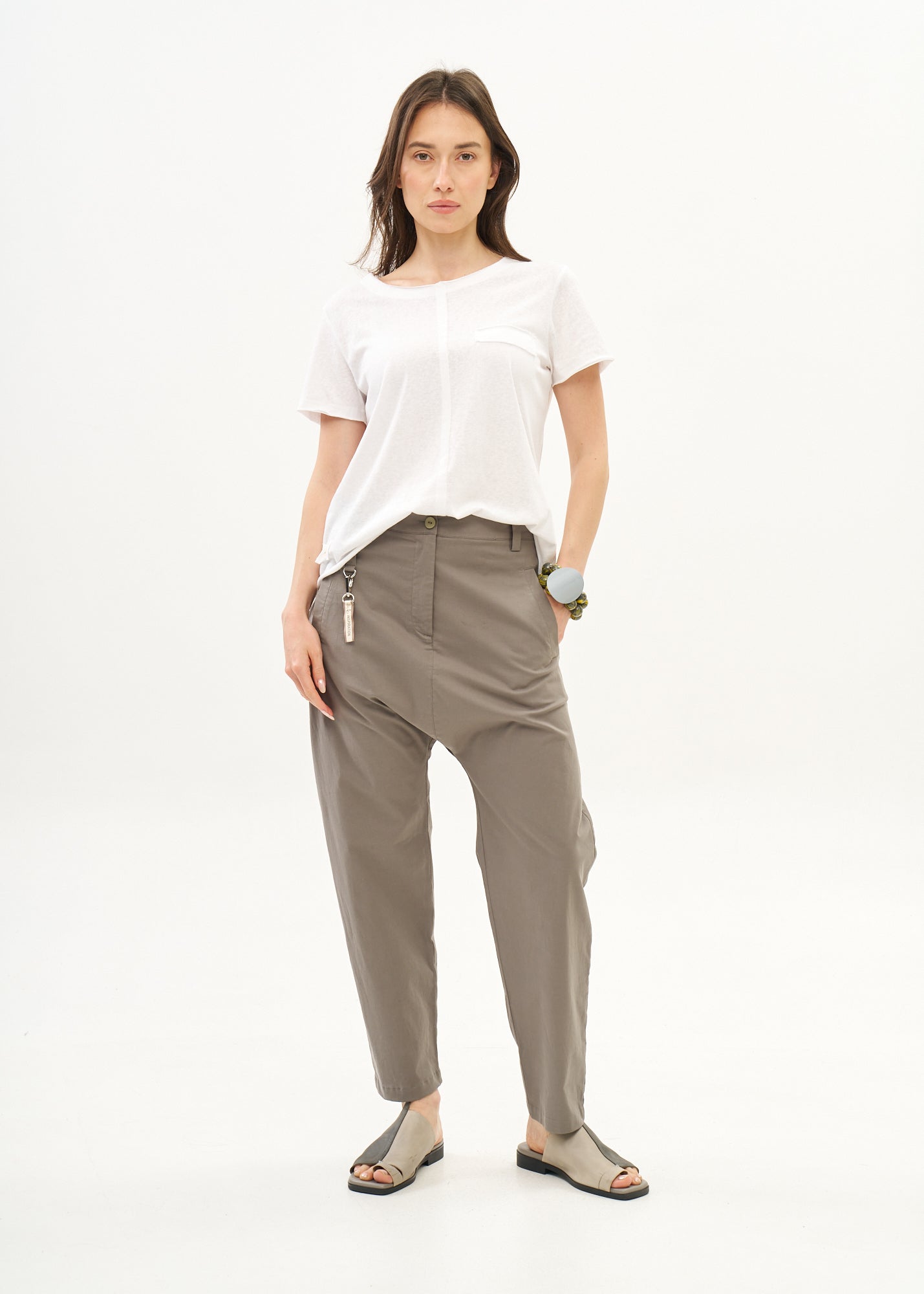 Baggy pants with gray Mia ribbon