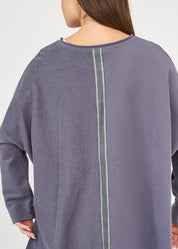 Oversized sweatshirt with dark gray ribbon combination