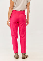 Classic fuchsia pink pants with zipper and button