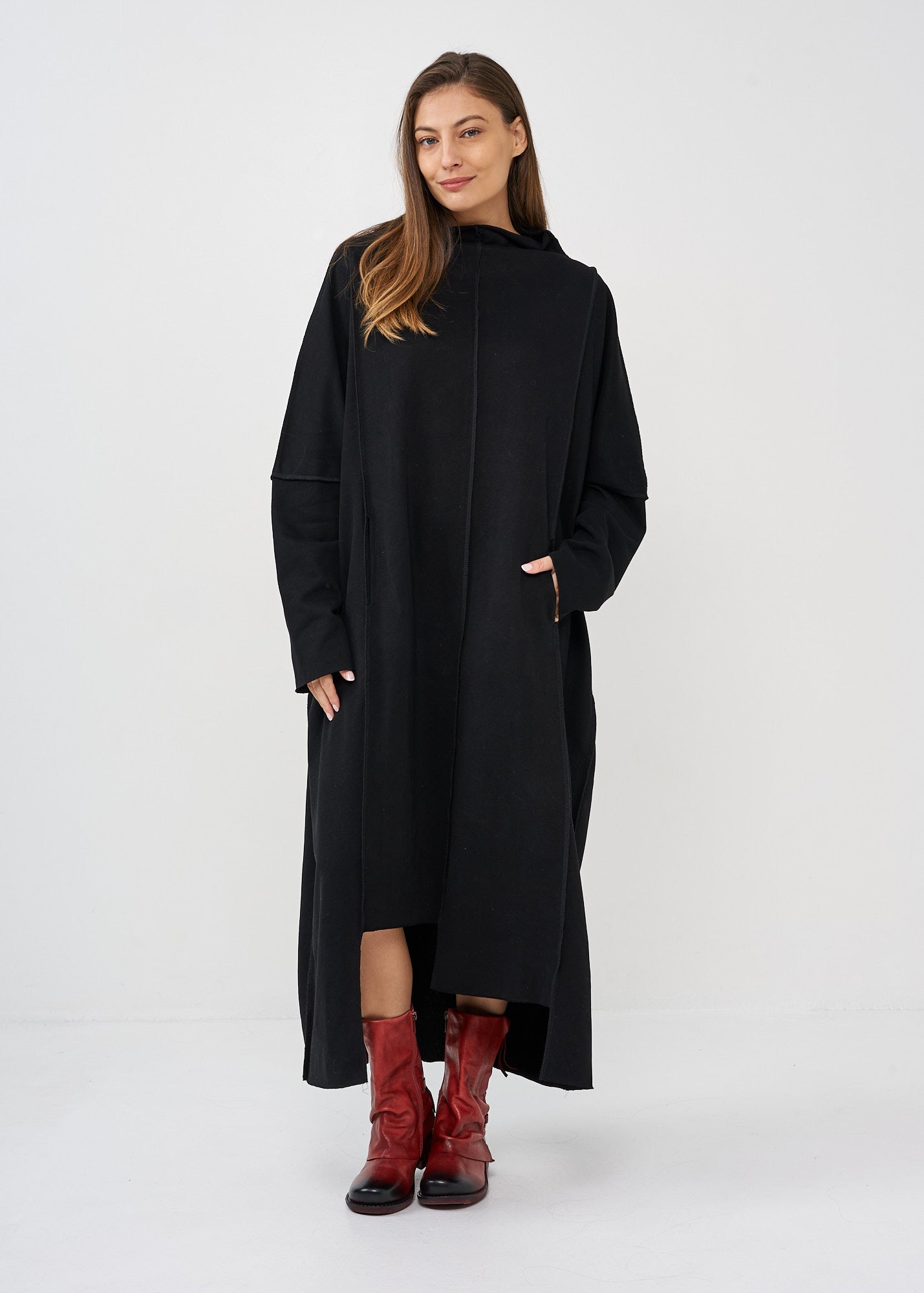 Black vertical stitching sleeve dress