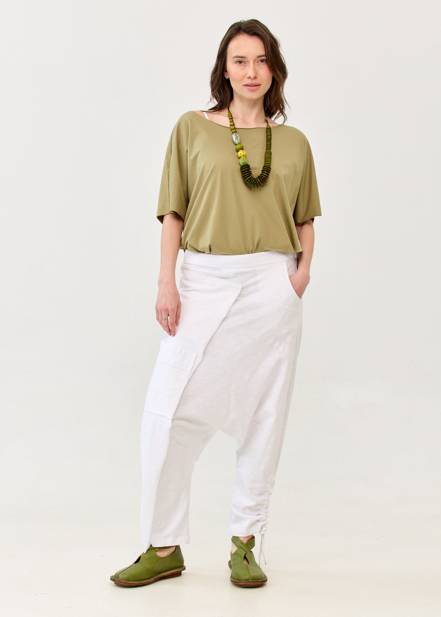 Cotton baggy pants with white ribbon combination