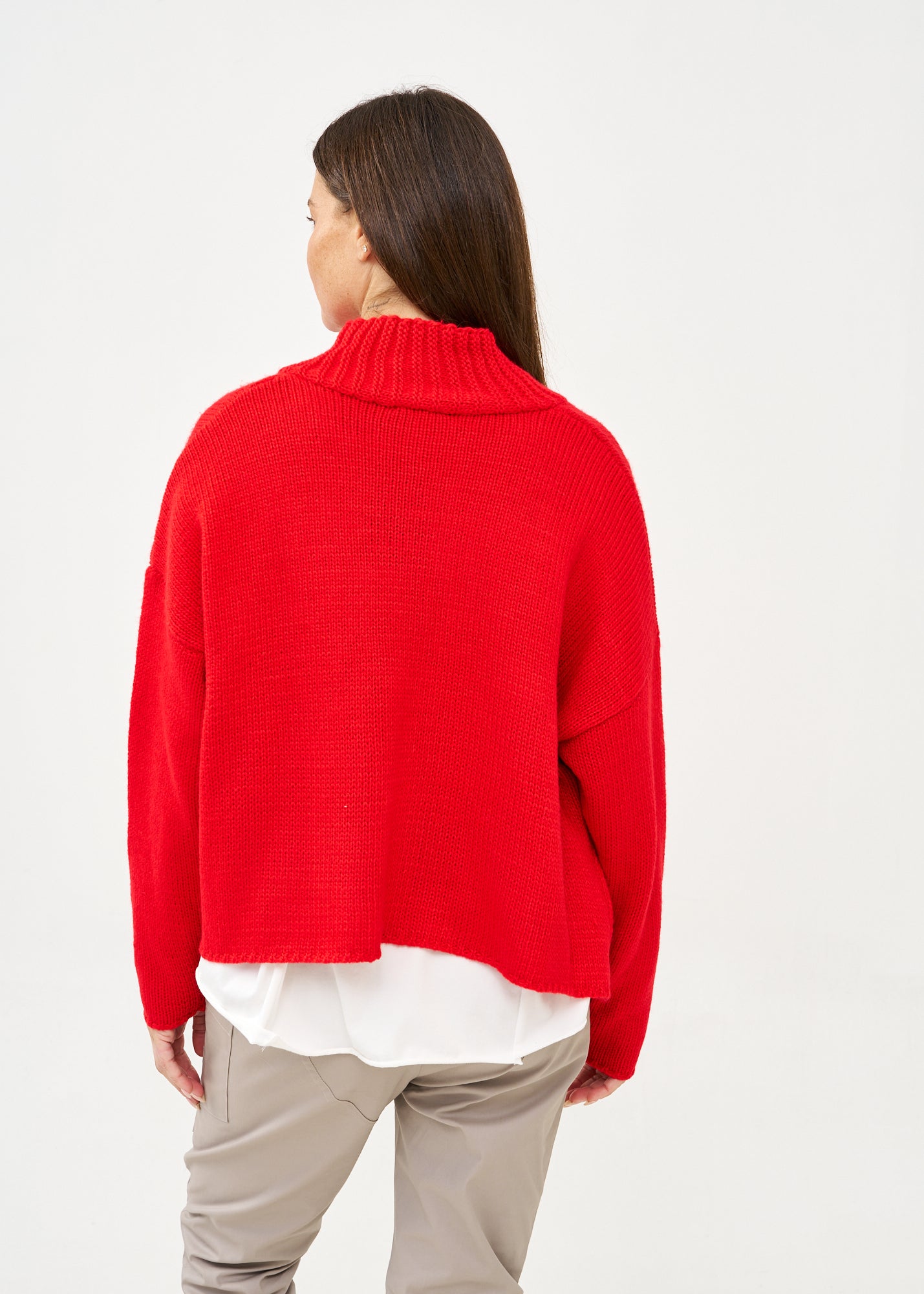Red zipper knit top