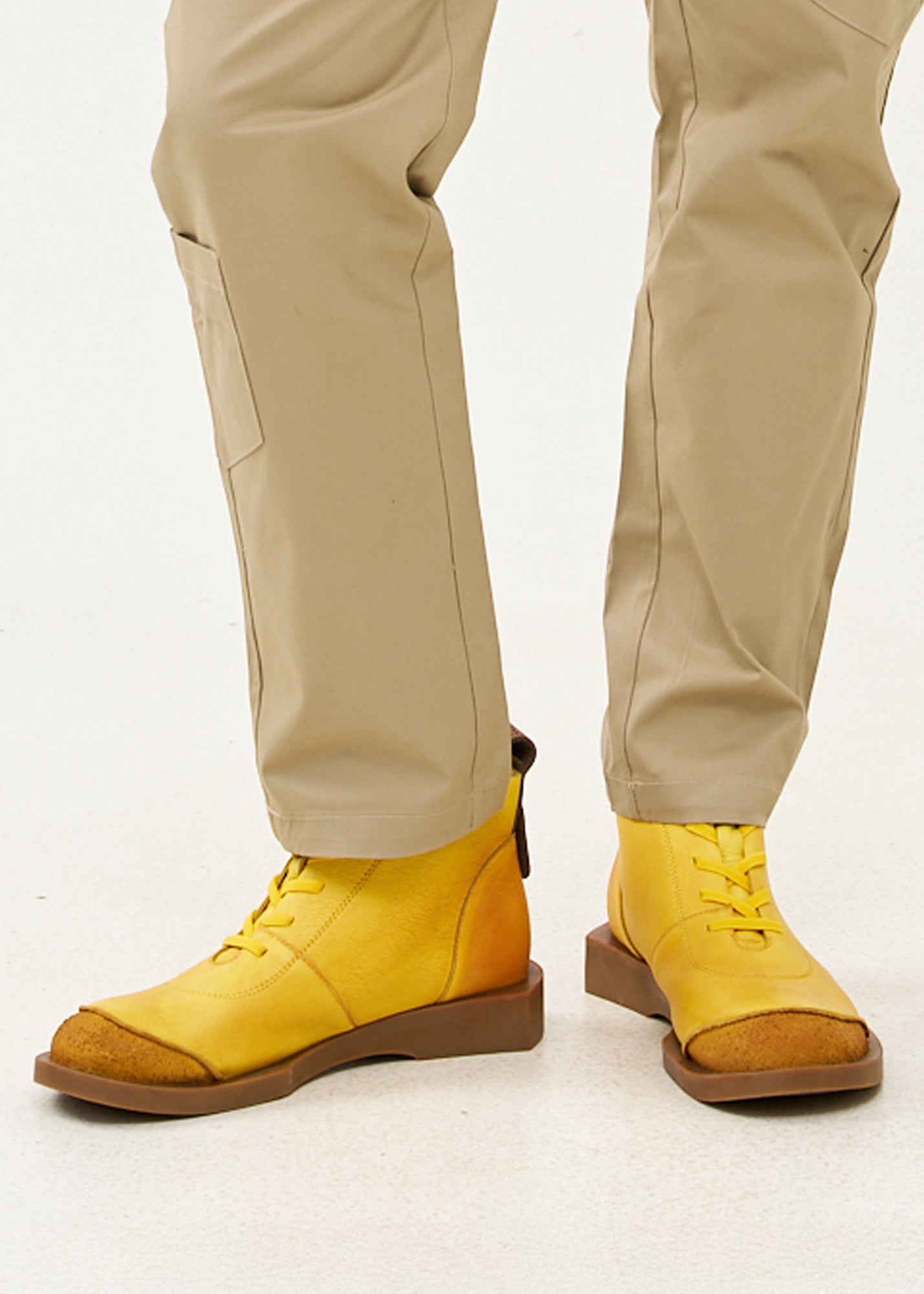 Mustard leather combination high shoes