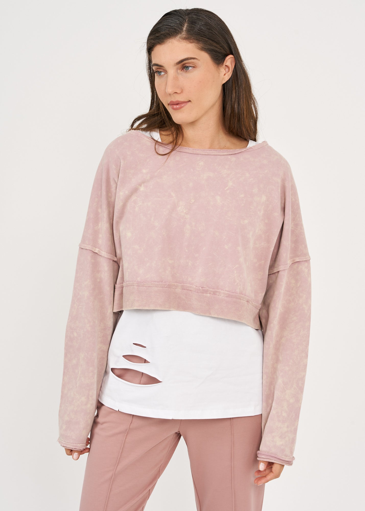Long sleeve shirt with short sleeves and folded hem, pink wash