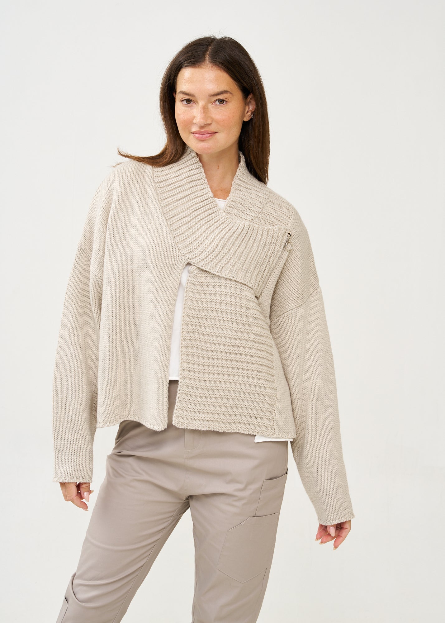 Light gray knit top with zipper