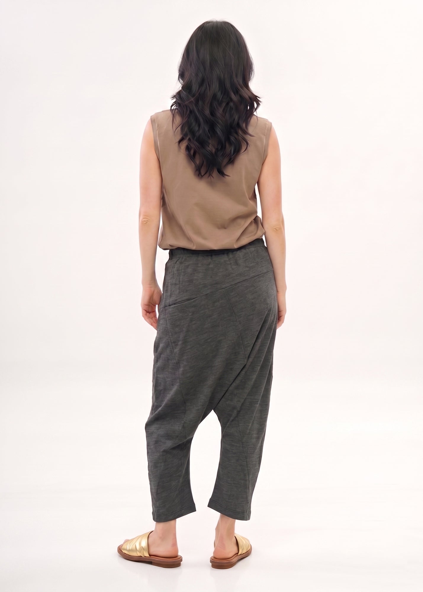 Cotton sack trousers with dark grey ribbon detailing