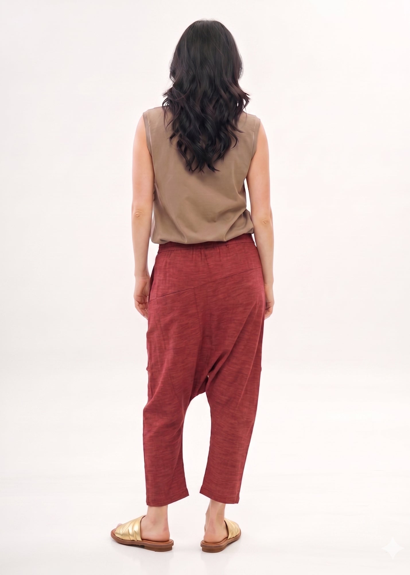 Cotton sack trousers with burgundy ribbon detailing