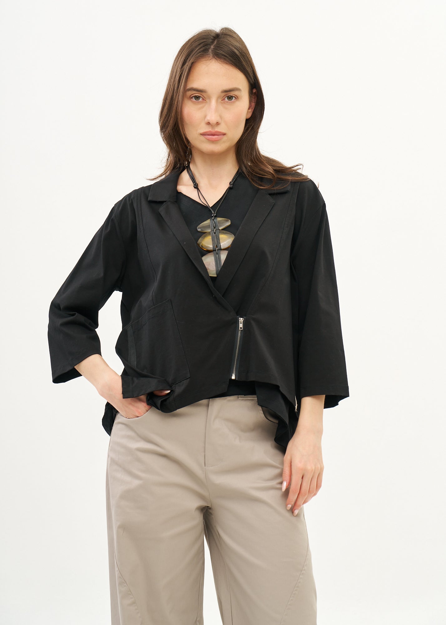Black diagonal zipper 3/4 sleeve top