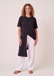 Black short-sleeve tunic, shorter front