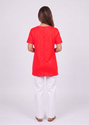 Red straight hem T-shirt