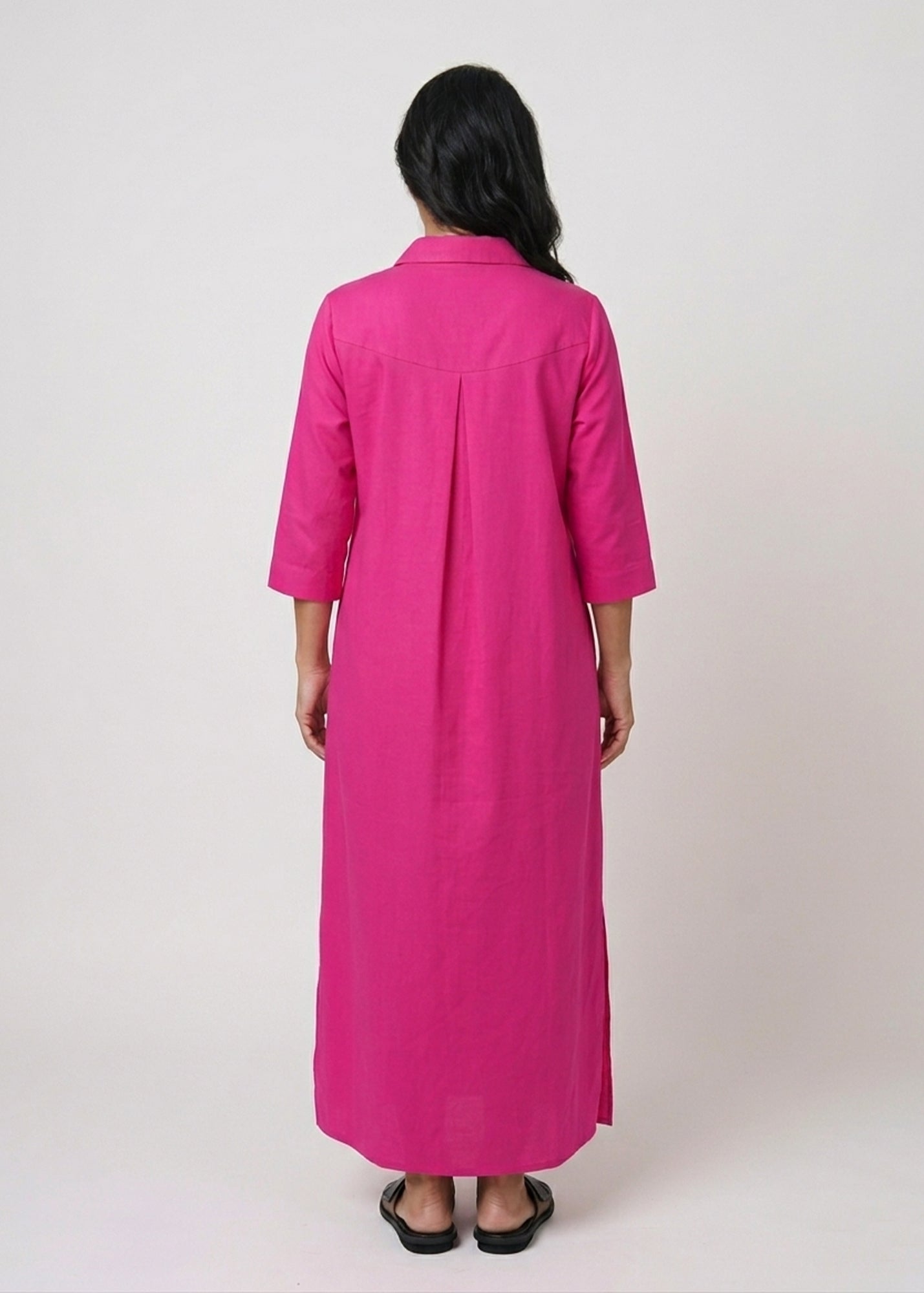 Fuchsia dress with a partial button placket and square pockets