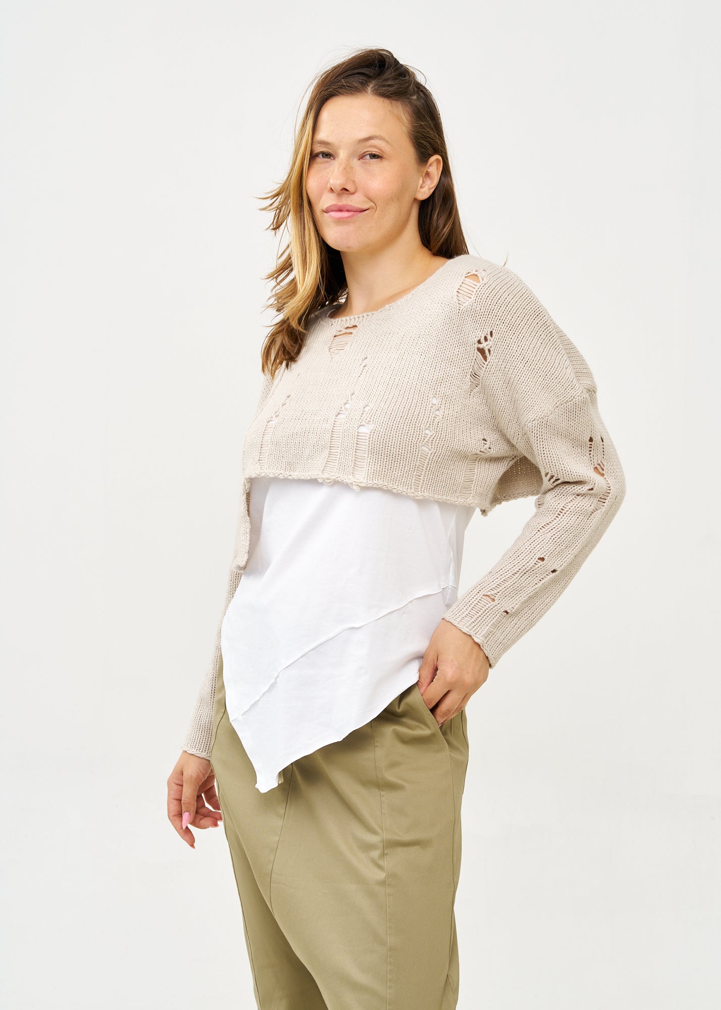 Asymmetrical extension knit with stone primaries