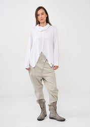 Slim golf shirt with white flared sleeves