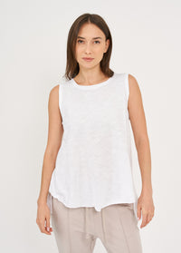White long back triangle top - 01