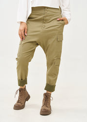 Boy's pants with pockets, brown color combination
