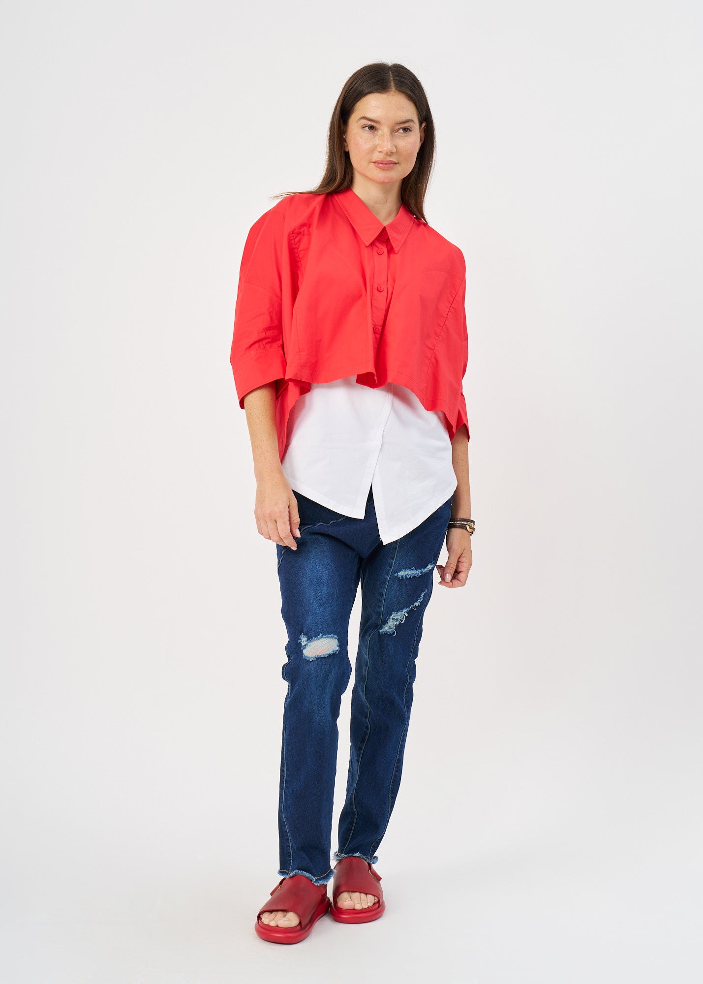 Red deep collar button-up