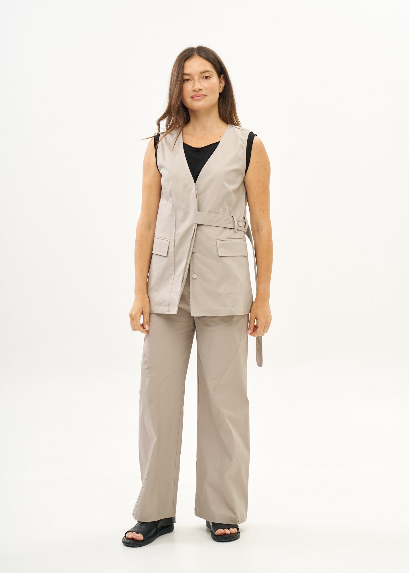 Gray waistcoat with half belt