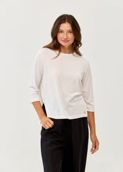 White 3/4 sleeve straight t-shirt with side slits