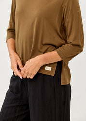 3/4 sleeve straight t-shirt with side slits, brown