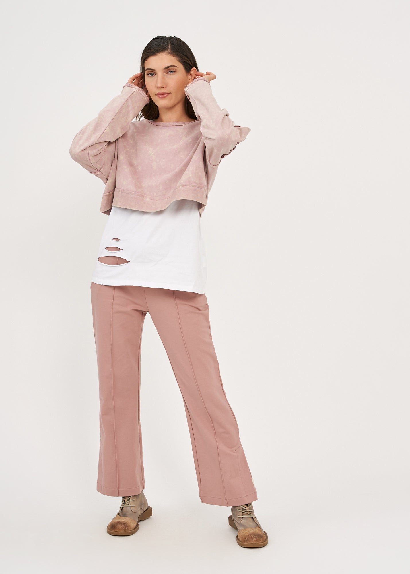 Long sleeve shirt with short sleeves and folded hem, pink wash
