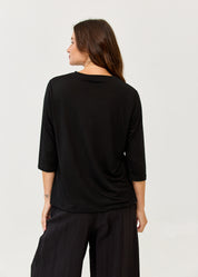 3/4 sleeve straight t-shirt with side slits, black