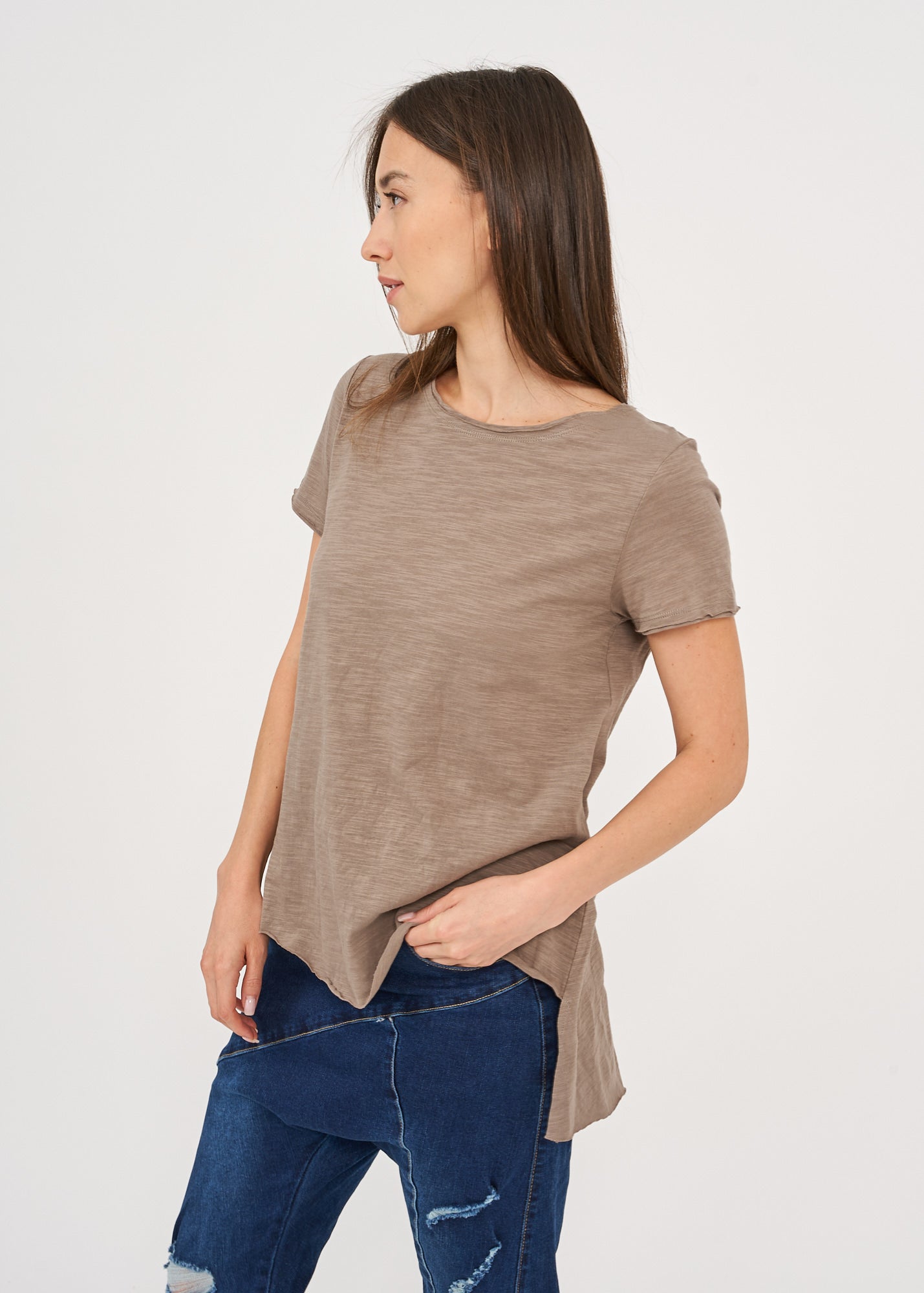 Brown long back triangle stripe T-shirt