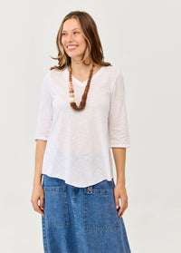 White V-neck triangle extension 3/4 sleeve T-shirt - 00