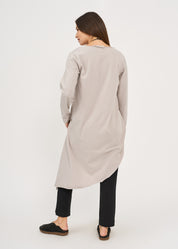 Light gray long sleeve V-neck long back shirt