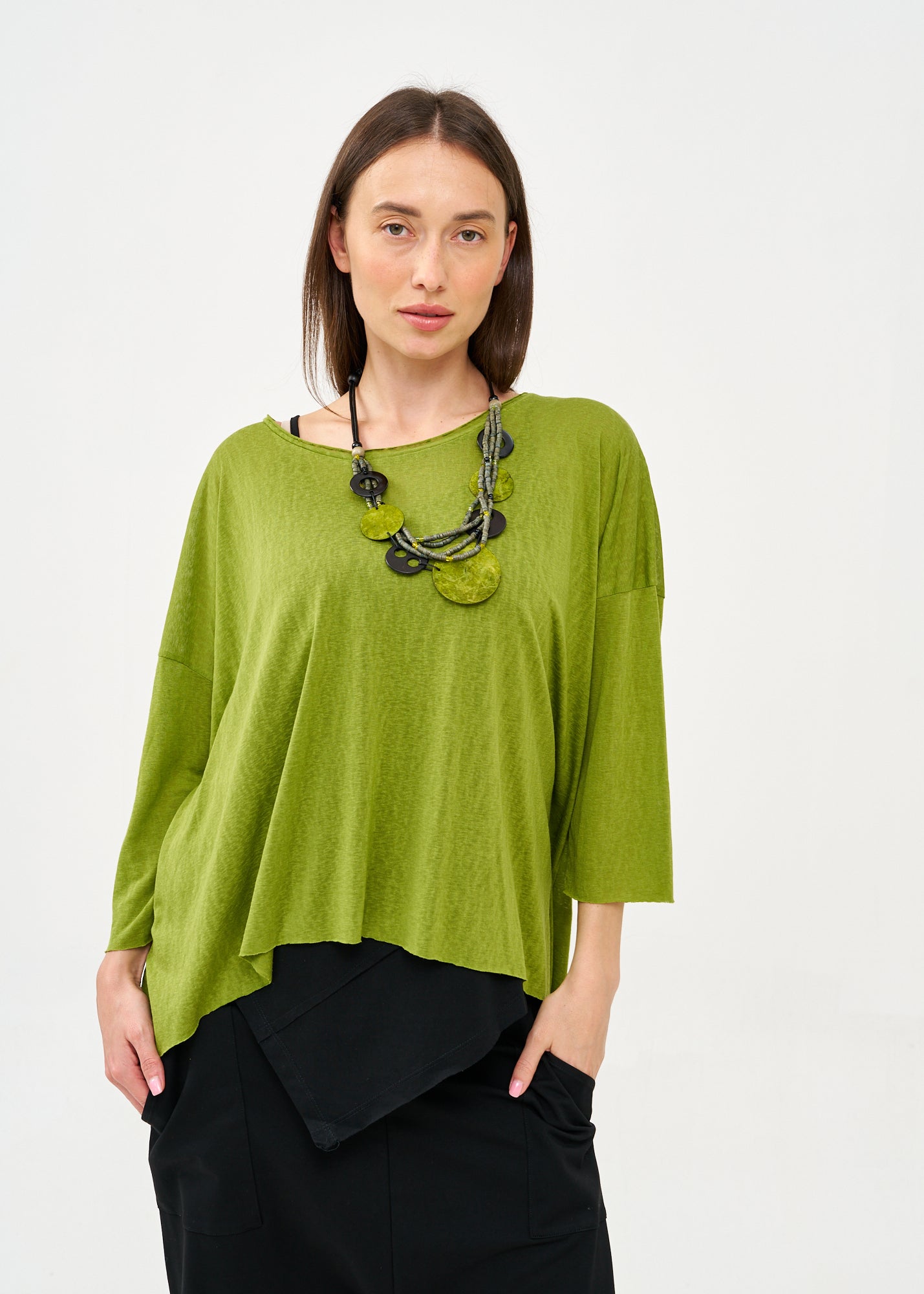 Long shirt in green slub fabric