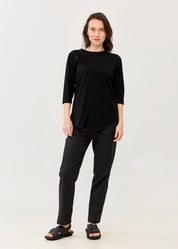 Black 3/4 sleeve tipped diagonal stitching