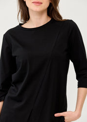 Black 3/4 sleeve tipped diagonal stitching