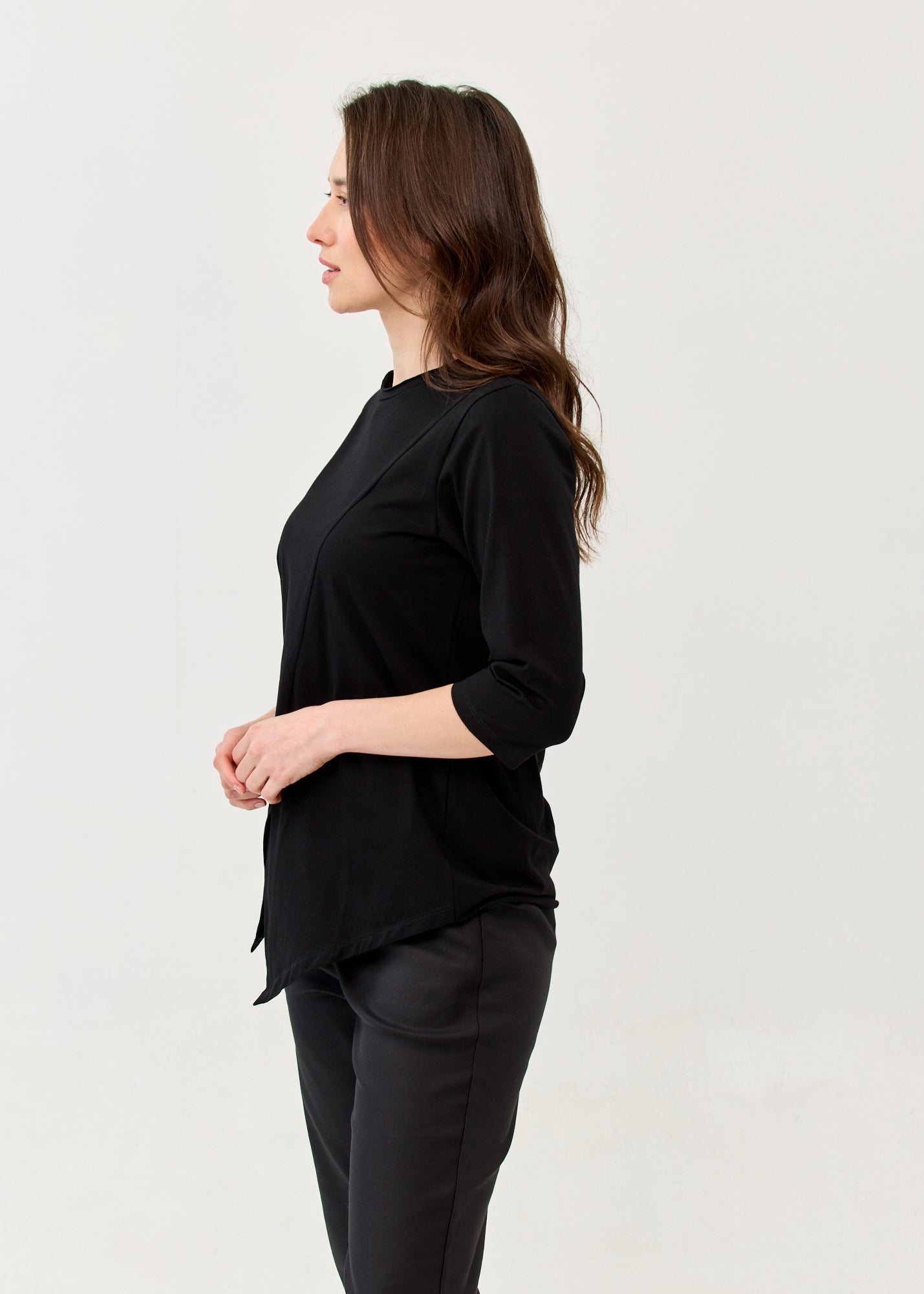 Black 3/4 sleeve tipped diagonal stitching